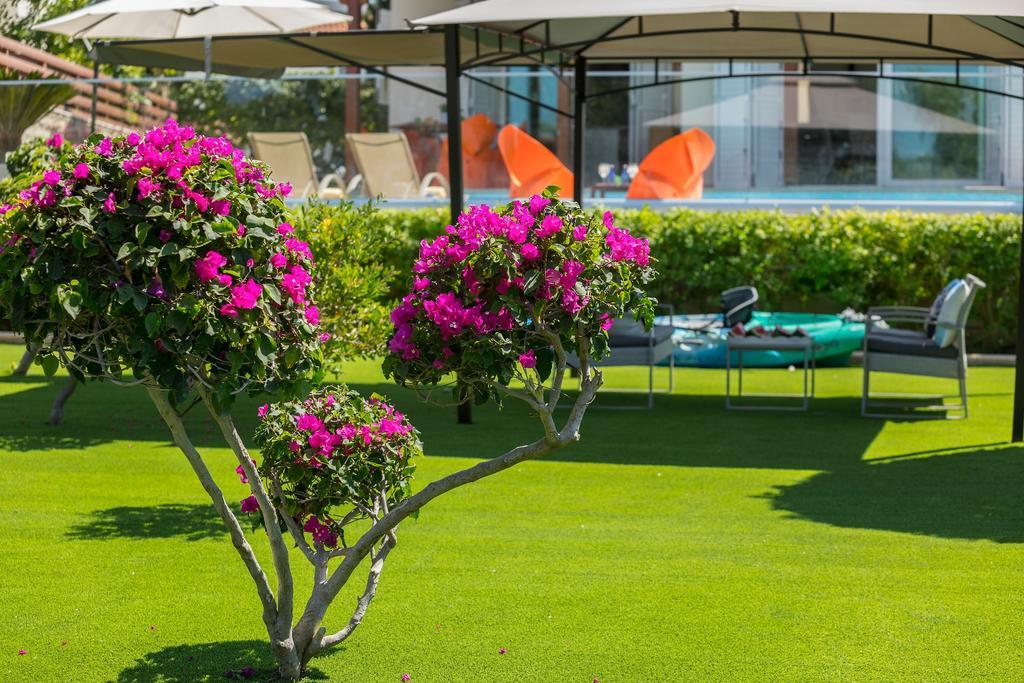 Villa Ricky Protaras Ngoại thất bức ảnh