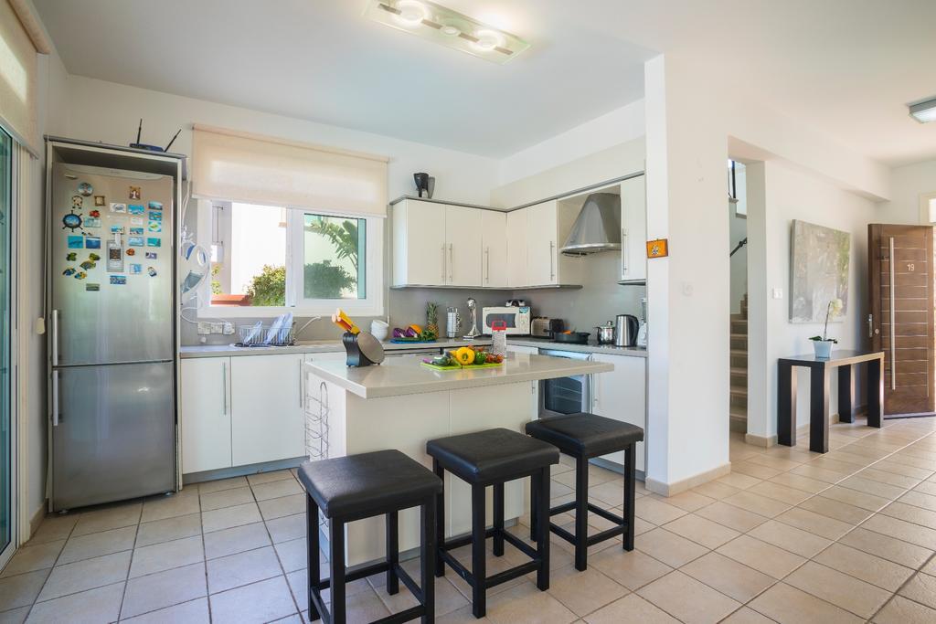 Villa Ricky Protaras Ngoại thất bức ảnh